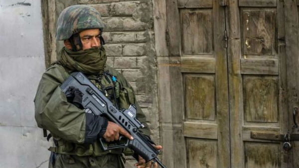  ఉగ్రవాదుల సంగతి భారత్‌కు ఎలా తెలిసిందన్న షాక్‌లో పాకిస్తాన్