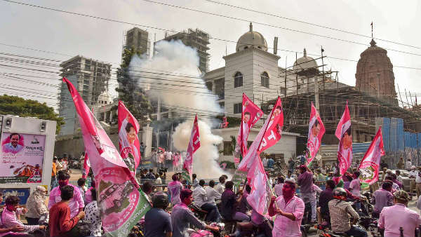 ఉప ఎన్నికల్లో పార్టీ మొదటి విజయం 