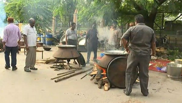 జేబీఎస్ దగ్గర వంటావార్పు