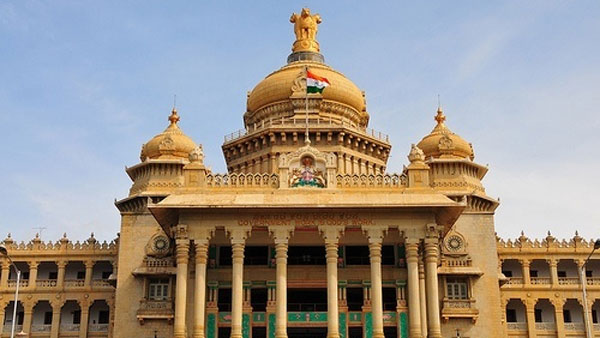 బెంగళూరు పేలుళ్లతో లింక్ !