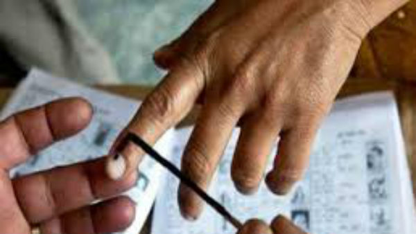 హుజుర్‌నగర్ వైపు రాష్ట్ర ప్రజల చూపు