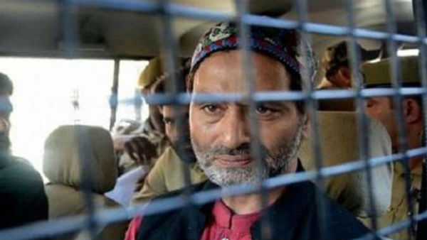 పాక్ హైకమిషన్ కనుసన్నల్లోనే కశ్మీర్‌లో అలజడి ?