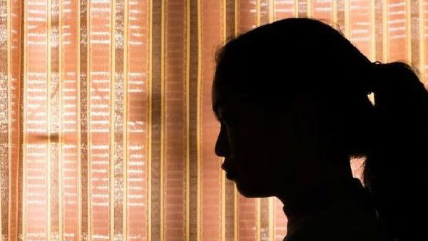 కన్న కూతురిపై అత్యాచారం చేసిన కామాంధుడైన తండ్రి కన్న కూతురిపై అత్యాచారం చేసిన కామాంధుడైన తండ్రి