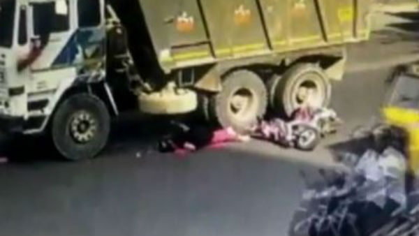 డ్రైవర్ నిర్లక్ష్యం కారణంగానే..