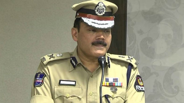  బస్ రోకోకు అనుమతి లేదు.. అందుకే అరెస్టులు చేస్తున్నామన్న సీపీ అంజనీ కుమార్..