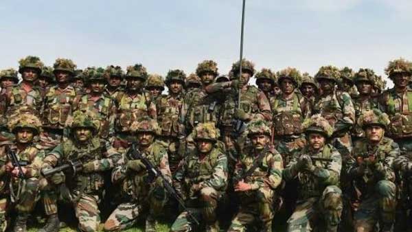 ఆర్మీ చట్టంలో సెక్షన్లు ఏం చెబుతున్నాయి