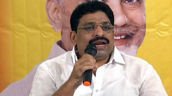 దొంగ దీక్షలకు పేటెంట్ మీదే..