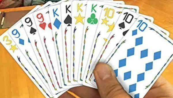  భీమవరంలో నీళ్ళలో నయా పేకాట దందా 