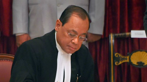 కష్ట సమయాల్లో మీడియా పరిపక్వతతో వ్యవహరించింది కష్ట సమయాల్లో మీడియా పరిపక్వతతో వ్యవహరించింది