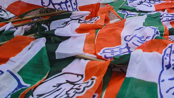 జీర్ణించుకోలేకపోతున్న కాంగ్రెస్