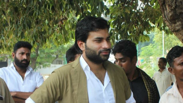 దేవినేని అవినాష్ విందు ఇచ్చి మరీ పార్టీ మార్పు దేవినేని అవినాష్ విందు ఇచ్చి మరీ పార్టీ మార్పు