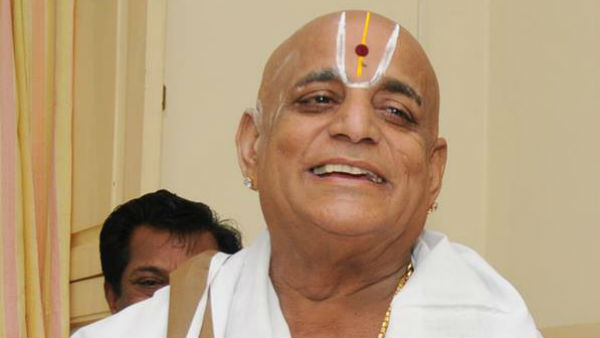 స్వామివారి కైంకర్యాలు, దేవాలయ సాంప్రదాయాలపైన శేషాద్రిది అపార అనుభవం 