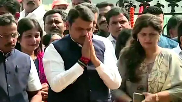 పొగడ్తలు