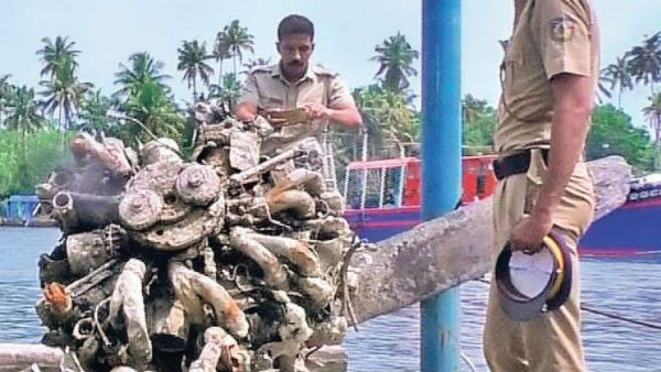 Fishermen find 40-year-old fighter aircraft engine off Munambam coast near Kochi in Kerala 