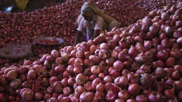 రూ. 100 మార్క్‌ను తాకిని కిలో ఉల్లి