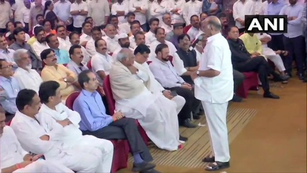 ముఖ్యమంత్రితో పాటు మంత్రులు కూడా.. 