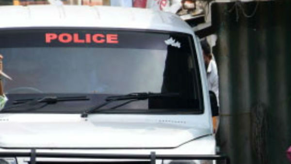 కిలాడీ లేడీతో వల కిలాడీ లేడీతో వల