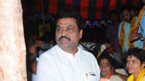 సోదరుడి పుట్టిన రోజు నాడే టీడీపీకి రాజీనామా చేసిన అయ్యన్న సోదరుడు సన్యాసి పాత్రుడు సోదరుడి పుట్టిన రోజు నాడే టీడీపీకి రాజీనామా చేసిన అయ్యన్న సోదరుడు సన్యాసి పాత్రుడు