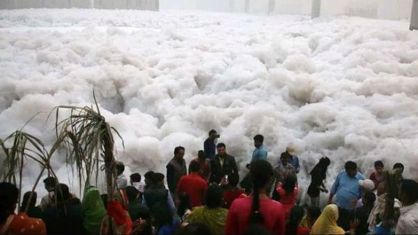 ఊపిరి పీల్చుకోలేక ఉక్కిరి బిక్కిరి..