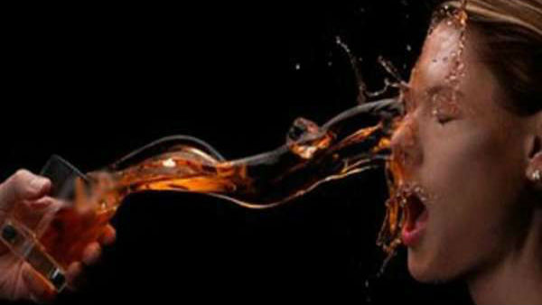 A woman was attacked by Acid A woman was attacked by Acid