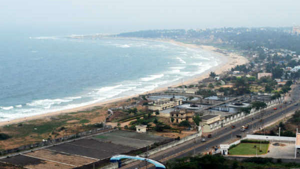 విశాఖపట్నంలోని గాజువాకలో దారుణం 