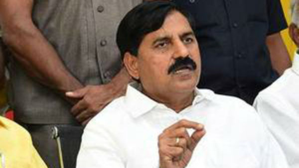 సీబీఐ విచారణకు ఇవ్వాలి..