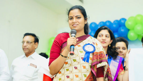 ఆరోగ్యానికి సారా ఎలా హానికరమో అలాగే ఆంధ్రప్రదేశ్ కి కూడా నారా హానికరం అన్న రజిని