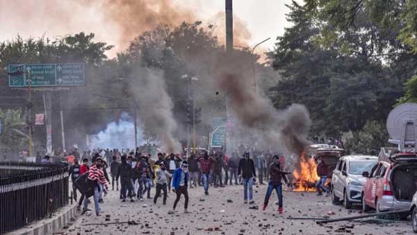  తమిళులపై కూడా..