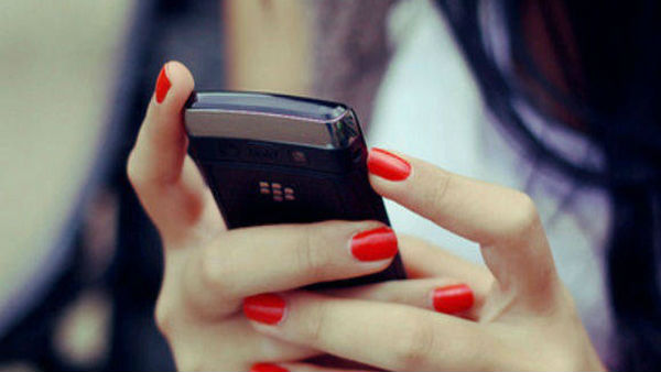  మహిళ నుంచి డాక్టరుకు ఫోన్