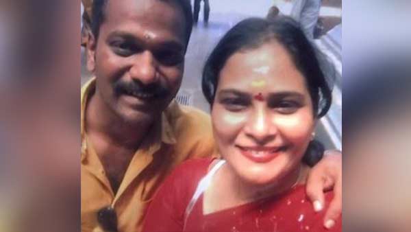 పెళ్లి కాని అందమైన అంటీ ! పెళ్లి కాని అందమైన అంటీ !