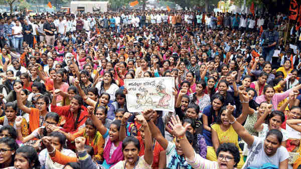  హైదరాబాద్ లోనూ కొనసాగుతున్న ఆందోళన. స్పందిస్తున్న ప్రముఖులు 