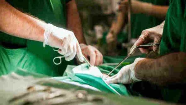 తల బయటికి రాగానే లాగేశారు..