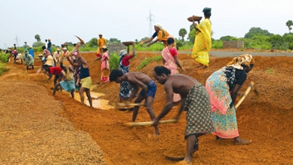 ఆందోళన బాటపట్టిన రాజధాని ప్రాంత రైతులు