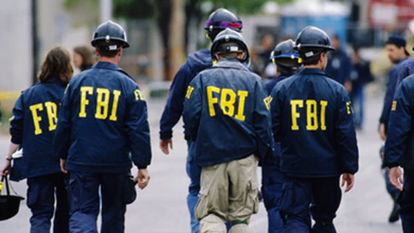 డాటా కోసం పోలీసుల తంటాలు డాటా కోసం పోలీసుల తంటాలు