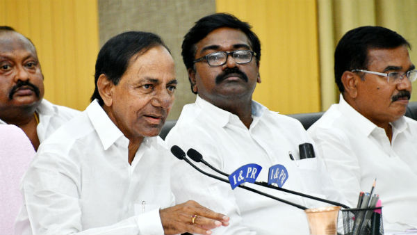 సమ్మె కాలంలో మరణించిన వారి కుటుంబాలకు ఉద్యోగాలు