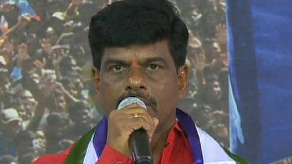 జగన్ నన్ను మందలించారు జగన్ నన్ను మందలించారు