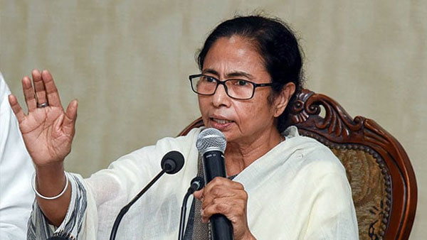 కోల్‌కతాలో మమతా బెనర్జీ భారీ ర్యాలీ... బీజేపీపై ఫైర్