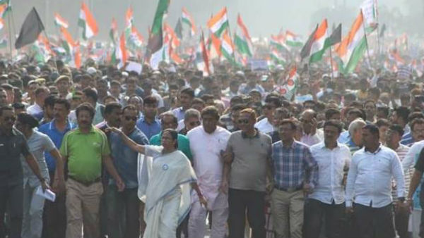 ప్రభుత్వాన్ని బర్తరఫ్ చేస్తారా?. అయినా సరే.. 