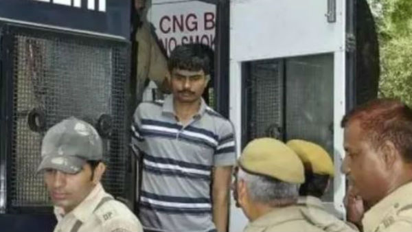 a new bench of Supreme Court has been built for hear review petition of the convicts in the Nirbhaya gang rape case a new bench of Supreme Court has been built for hear review petition of the convicts in the Nirbhaya gang rape case