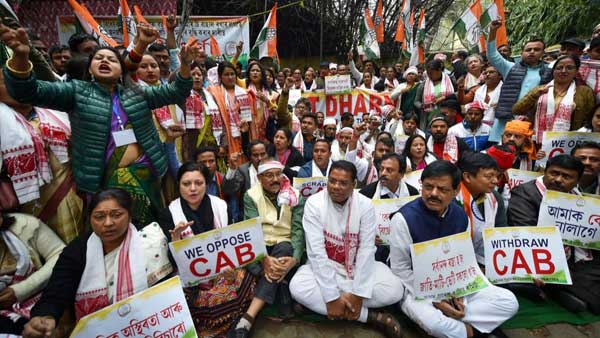 వెస్ట్ బెంగాల్లోని ఐదు జిల్లాల్లో ఇంటర్నెట్ సేవలు బంద్ వెస్ట్ బెంగాల్లోని ఐదు జిల్లాల్లో ఇంటర్నెట్ సేవలు బంద్