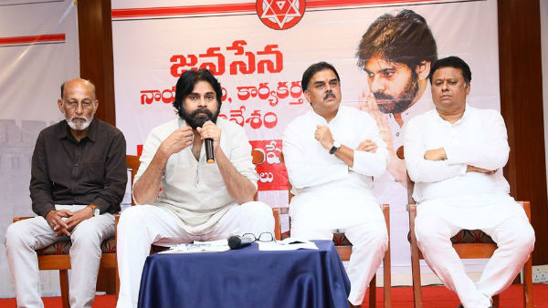 నాకు వైసీపీనేతుల రెండు చేతులెత్తి మొక్కాలి..