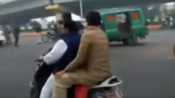  ప్రియాంకను వాహనంపై తీసుకెళ్లగా