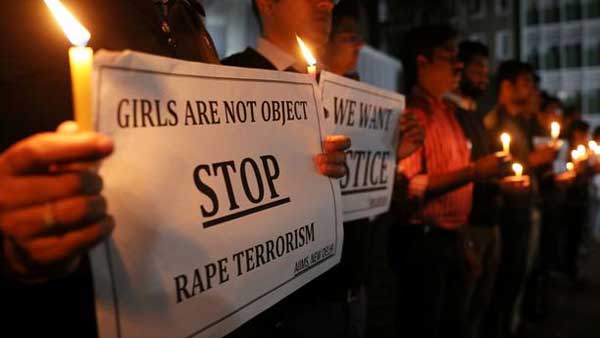 మహిళలకు అనుగుణంగా కార్తికేయన్ వ్యాఖ్యలు