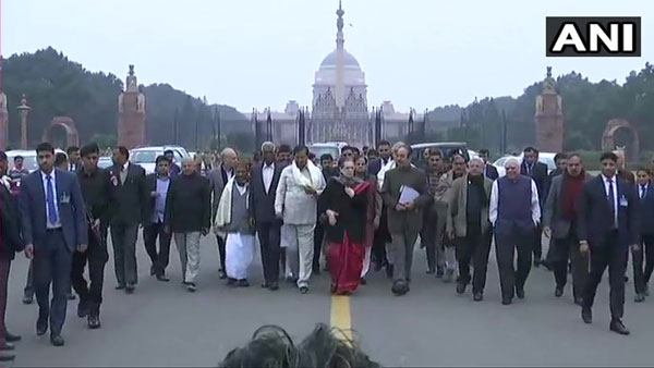 నరేంద్ర మోడీపై కౌంటర్ అటాక్