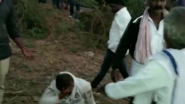  రాజాం నుంచి రేగడి వెళ్తుండగా.. 