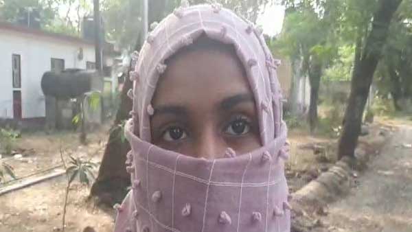 టీచర్ల రాక్షసత్వం.. టీచర్ల రాక్షసత్వం..