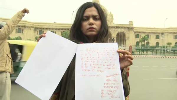 International shooter Vartika Singh wrote a letter with blood to be executioner to hang Nirbhaya case convicts