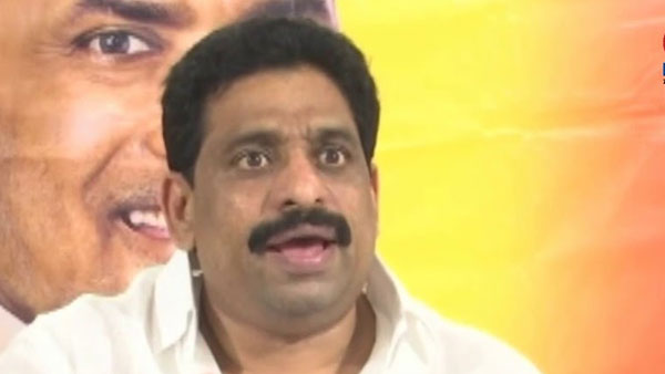 అంబేద్కర్ ను అవమానిస్తున్నారని చంద్రబాబుపై విమర్శలు 