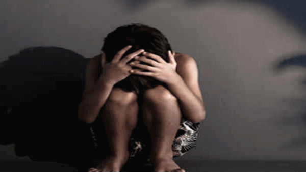 నాలుగేళ్ల చిన్నారిపై పెదనాన్న.. నాలుగేళ్ల చిన్నారిపై పెదనాన్న..