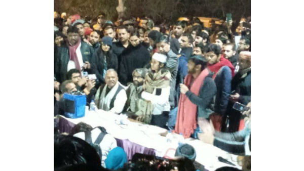 విద్యార్థులపై దాడి.. ఆ సంస్థ బాధ్యత